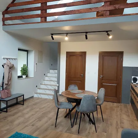 Przy Drodze Holiday home Chyszowki