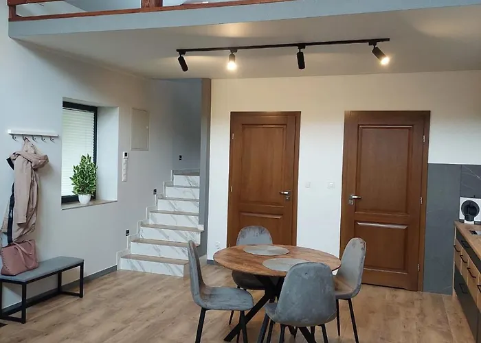 Przy Drodze Hébergement de vacances Chyszowki